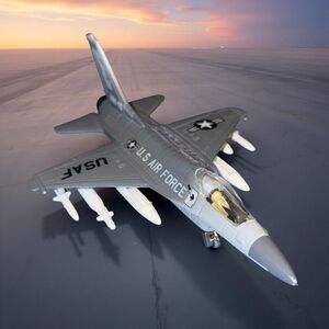 Vintage 1986 ERTL USAF F-16 Fightinig Falcon No. 1163 USA HM-16 Diecast Jet A17